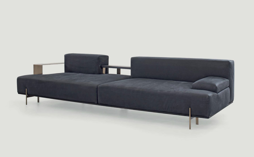 Sofa Shake Unique modern design Soho