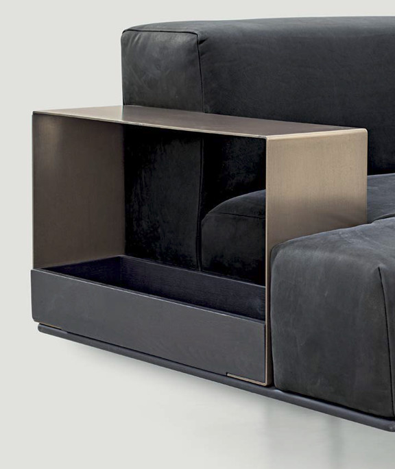 Sofa Shake Unique modern design Soho