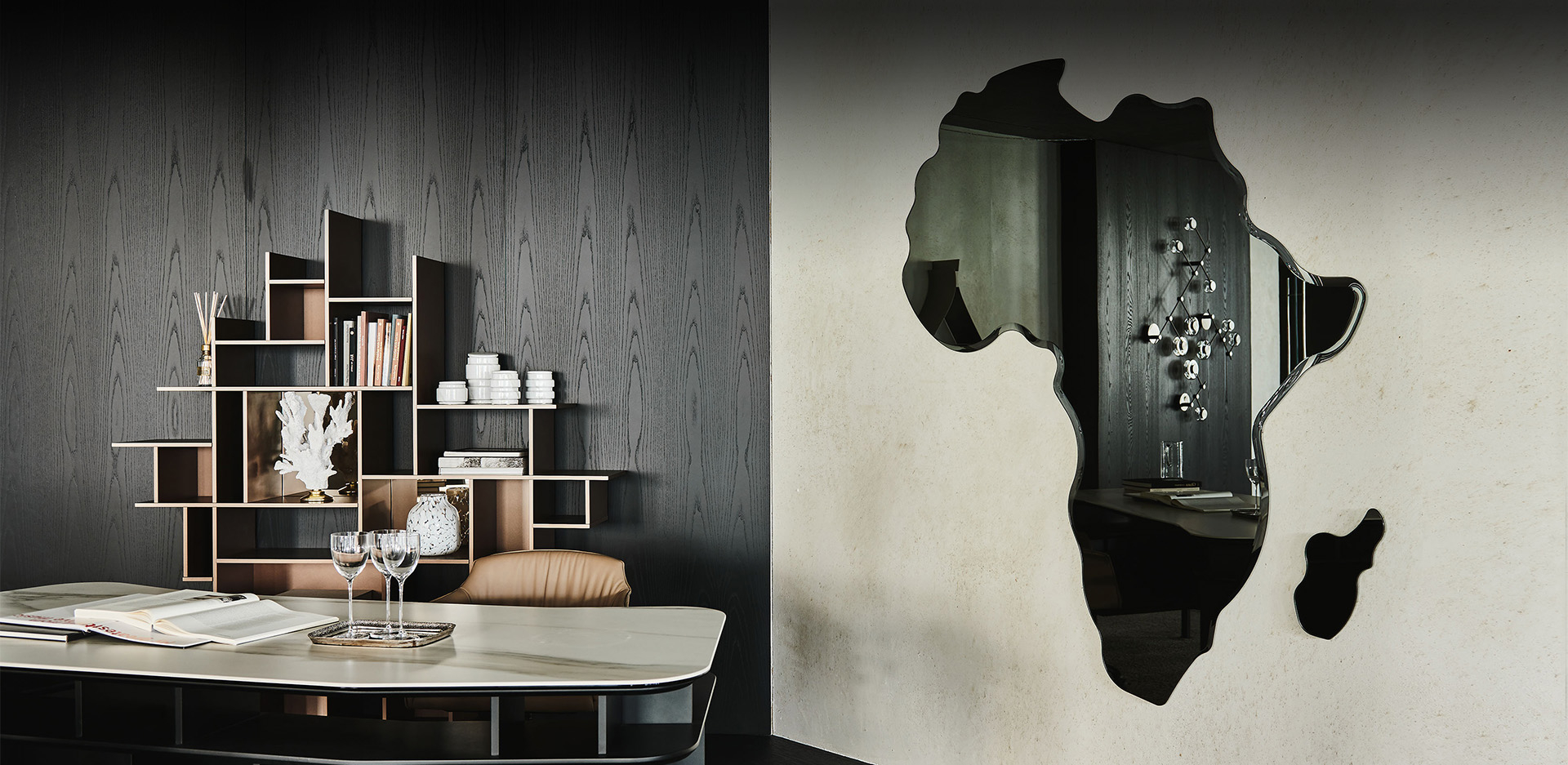 Mirror Cattelan Italia Africa Magnum