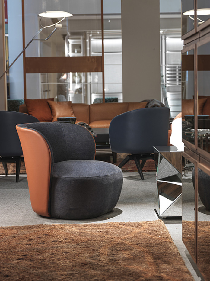 Armchair Selva Design Francesco Lucchese LUCREZIA ARMCHAIR 1043