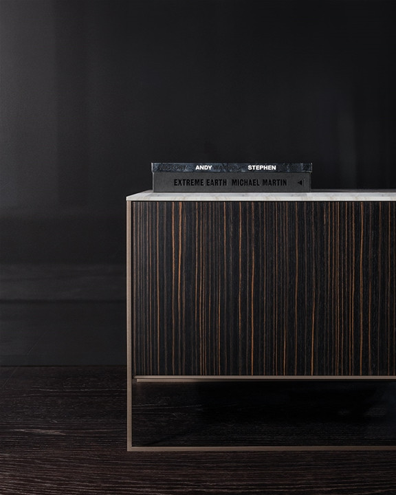 Cabinet Minotti Calder Bronze