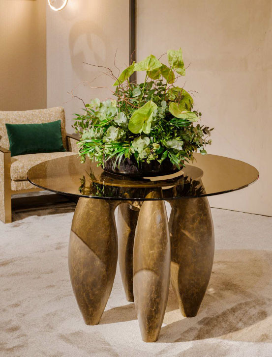 Table Asnaghi Medford
